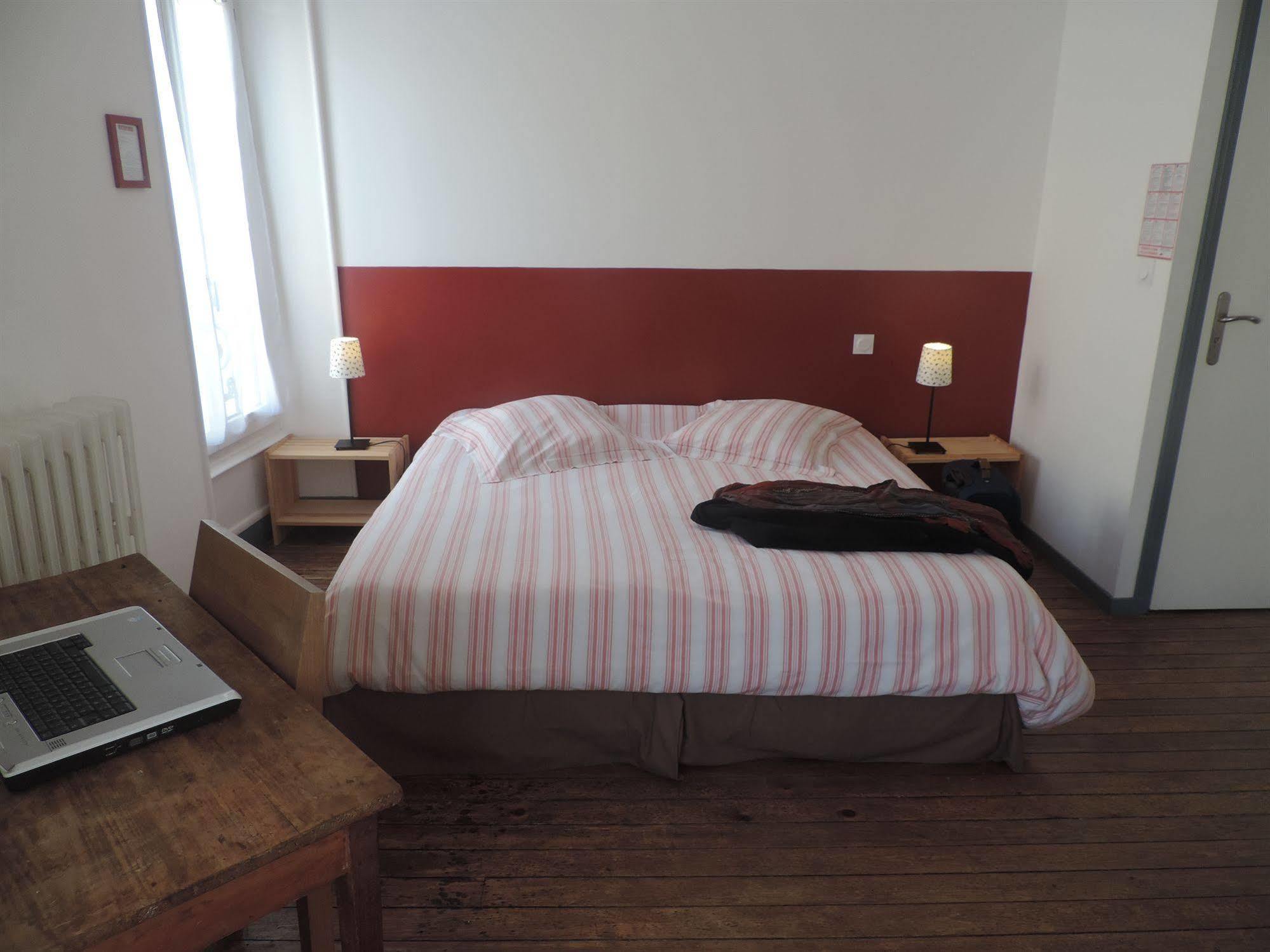 Select Hotel Ле-Ман Экстерьер фото